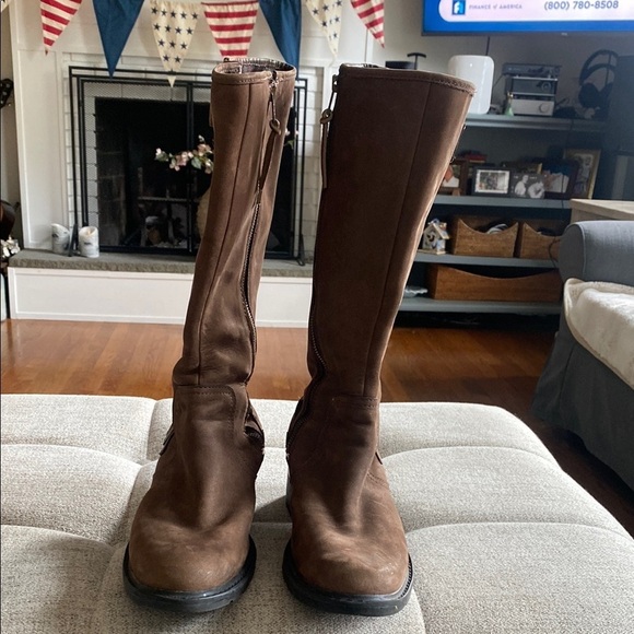 Timberland Lexiss Tall Nubuck buckle harness brown Leather riding bootsSize 9.5 - Picture 12 of 16